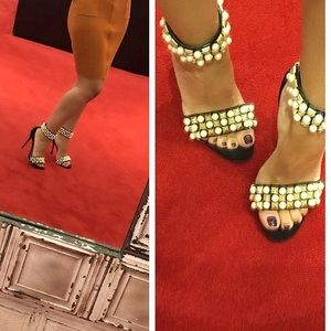 Black, Pearls with Gold Louboutin Heels👌🏼
